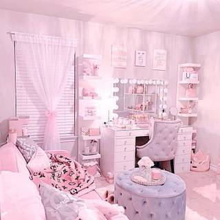 pink room