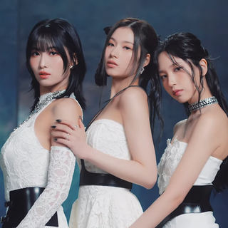 MISAMO!! Do Not Touch.