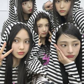 NewJeans