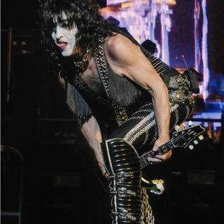 Him i want Paul Stanley so bad