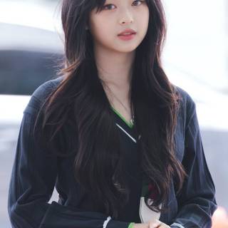 Happy Hanni Day!!! NewJeans