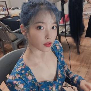 IU