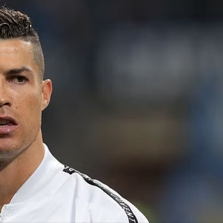 Cristiano Ronaldo Juventus Staring