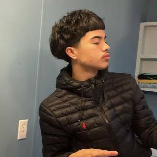 ᴍʏ ʀɪꜱᴇ ɪɴ ꜱʜɪɴᴇ