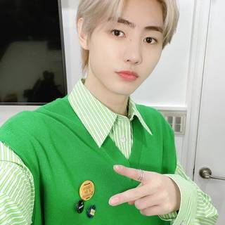 Happy Sunghoon Day !!!