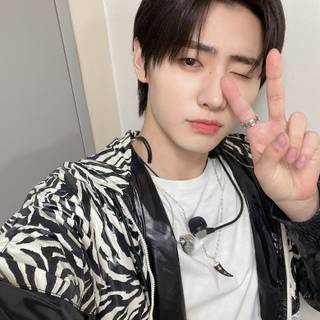 Happy Sunghoon Day !!!