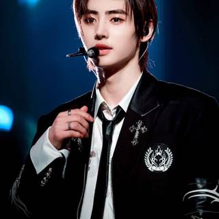 Happy Sunghoon Day !!!