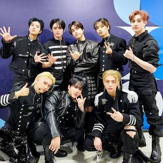 Stray Kids
