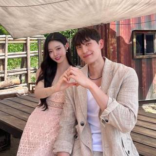 Yu Sieun & Choi Minwoo