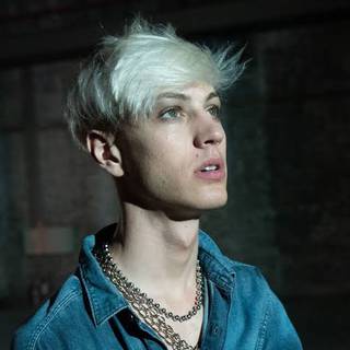 Seven Kayne - Argentinan Musical Artist (sub)