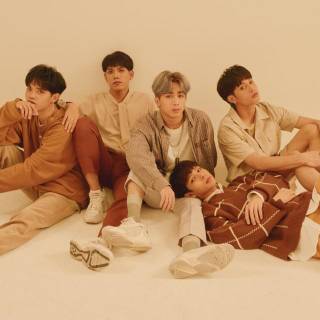 SB19 - Philippino Boy Band