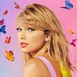 Taylor swift with butterflies