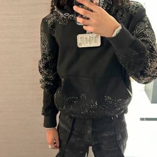 ᴛʜᴀᴛ ʙᴏʏ ɪꜱ ᴍɪɴᴇ. ☆ 