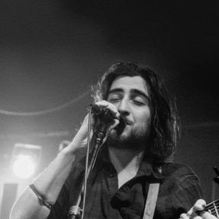 Noah Kahan American singer-songwriter