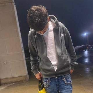 Stop playing wit mah heart girls..