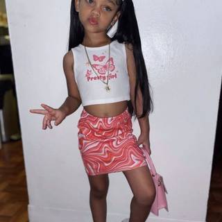 My daughter oakly I did her and picked her outfit 