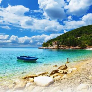 Beautiful Tropical Beach Wallpaper