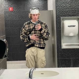 I like him but he blocked me for no reason, that is why I blocked him 