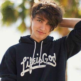 WHY IS COLBY BROCK SO HOT???