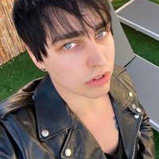 WHY IS COLBY BROCK SO HOT???