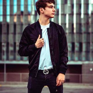 WHY IS COLBY BROCK SO HOT???