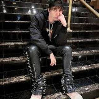 WHY IS COLBY BROCK SO HOT???