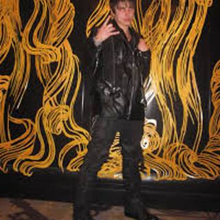 WHY IS COLBY BROCK SO HOT???