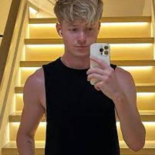 SAM GOLBACH