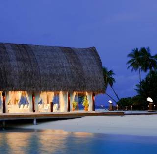 Beautiful 4k Tropical Beach Wallpaper