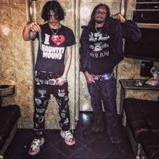 MOUND RICH SEMATARY + HACKLE DOWN ON EM