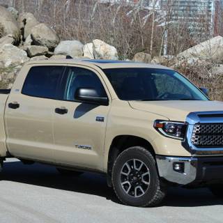 4k Toyota Tundra Wallpaper