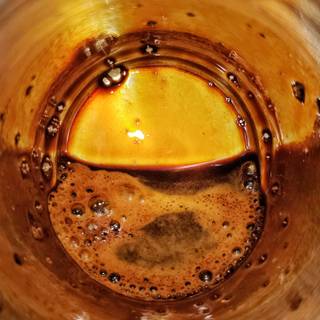 Thickened frothy coffee 