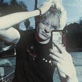 Happy Birthday SAM GOLBACH, your officially 28 ❤