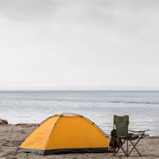 Camping at the beach 
