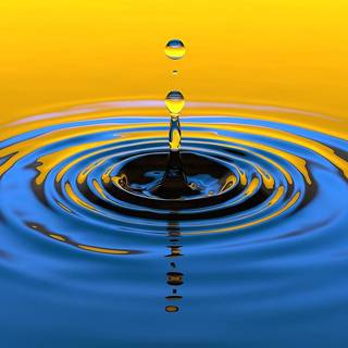 4k Water Drop Wallpaper