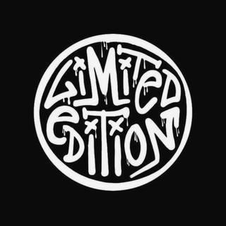 A spray paint art for your lock screen ;)