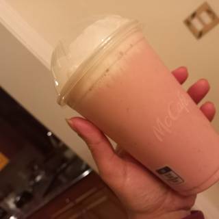 Strawberry milkshake 