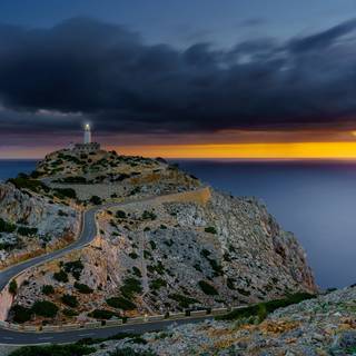 Lighthouse 