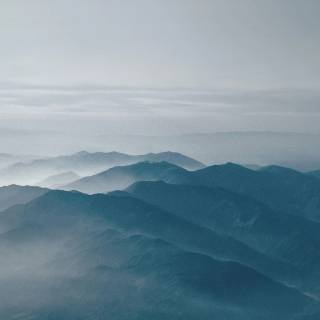 Aesthetic Mountainpeaks 