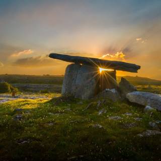 Poulnabrone Dolmen, Ireland