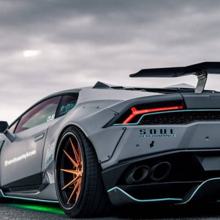 Lamborghini 