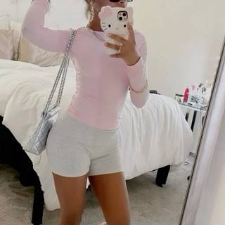 school fit be just clocking tea at this point 