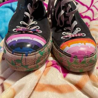 I Need These Shoes  Fr  <333  not my wallpaper :D