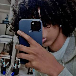 wtf he gonna cheat fo 