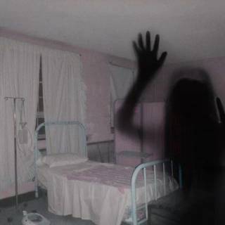 creepy cutecore wallpaper (not mine)