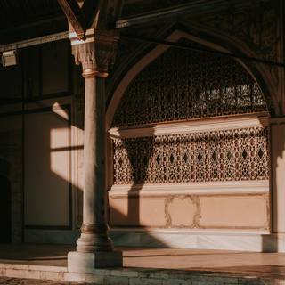 Old Money Style Wallpapers