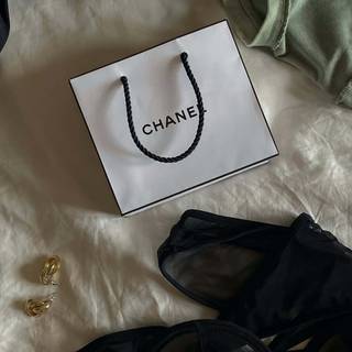 Old Money Style Wallpapers