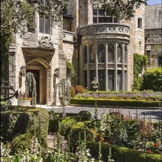 Old Money Style Wallpapers