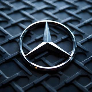  Mercedes-Benz Logo