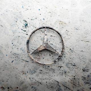 Mercedes-Benz Logo